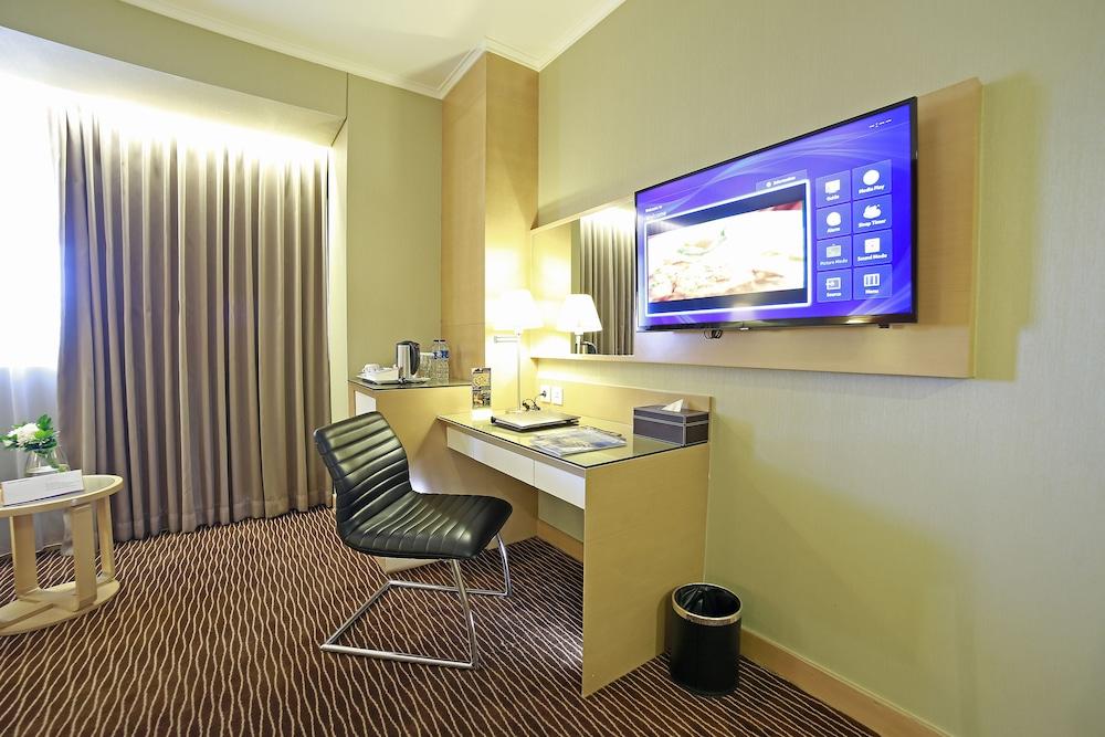All Sedayu Hotel Kelapa Gading Dżakarta Zewnętrze zdjęcie